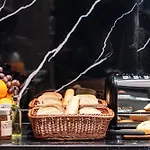 Bed & Breakfast Ta' Guzeppi Boutique Near St Thomas Bay 4*