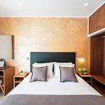 Oda ve Kahvaltı Ta' Guzeppi Boutique Near St Thomas Bay 4*