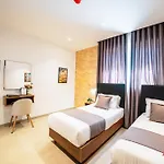 Oda ve Kahvaltı Ta' Guzeppi Boutique Near St Thomas Bay Il-Mahsel