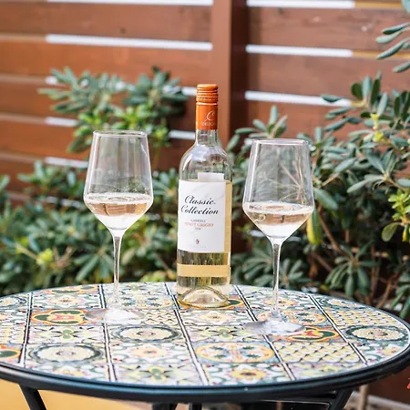 Panzió Ta' Guzeppi Boutique By Zzzing Il-Maħsel