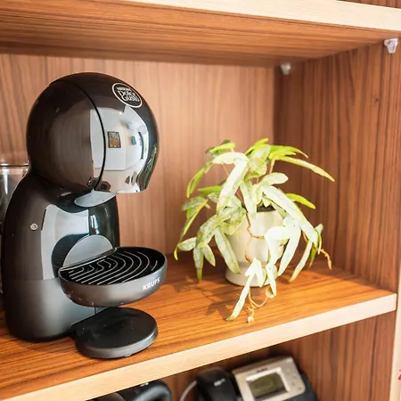 Ta' Guzeppi Boutique By Zzzing Couette-café