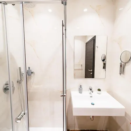 Ta' Guzeppi Boutique By Zzzing Panzió