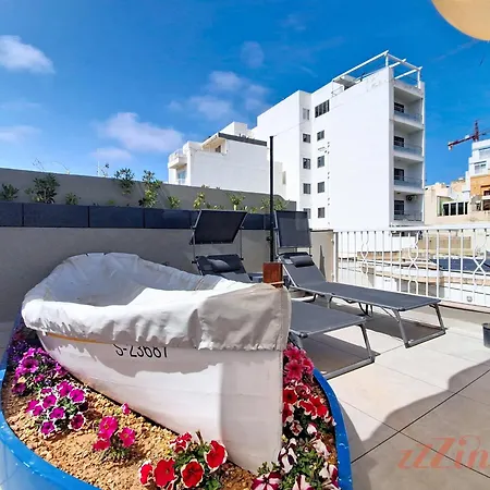 Ta' Guzeppi Boutique Near St Thomas Bay 4*