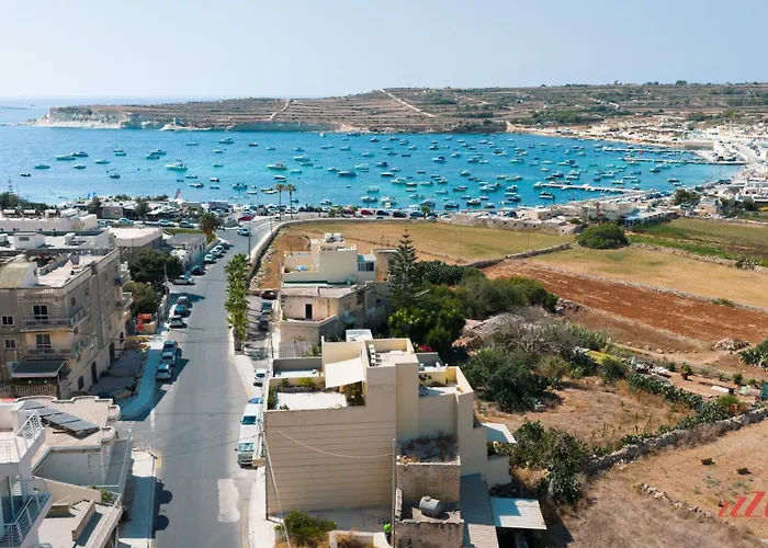 Ta' Guzeppi Boutique Near St Thomas Bay ベッド・アンド・ブレックファスト 4*