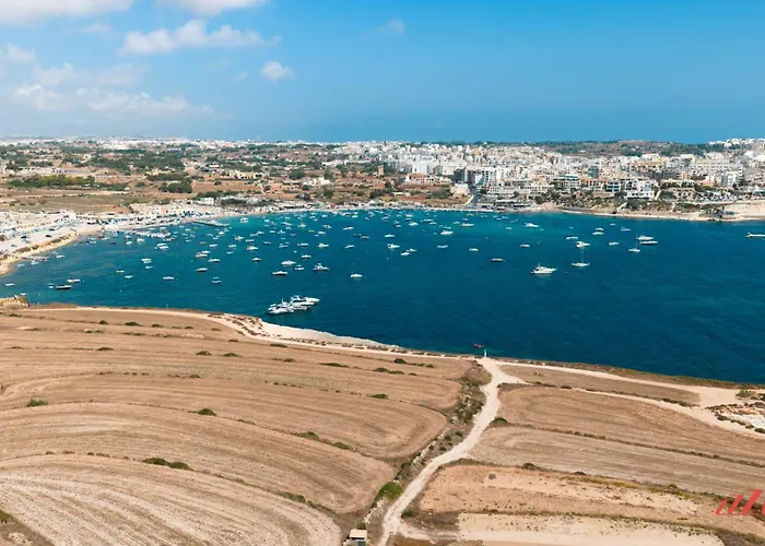 住宿加早餐酒店 Ta' Guzeppi Boutique Near St Thomas Bay 3*