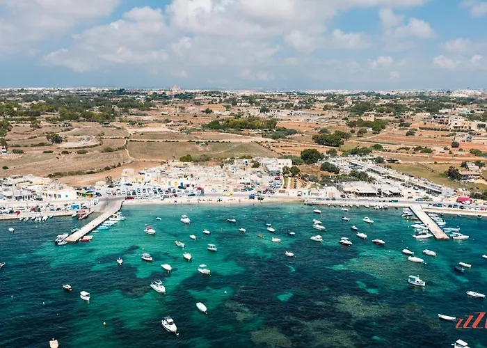 Ta' Guzeppi Boutique Near St Thomas Bay 4*