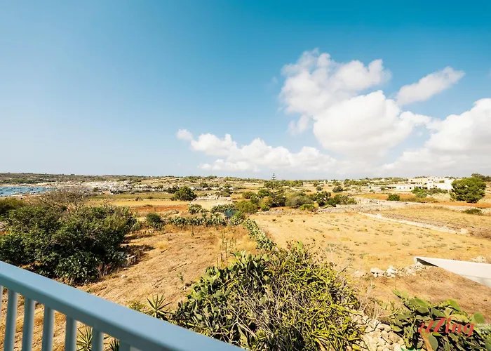 Ta' Guzeppi Boutique Near St Thomas Bay ベッド・アンド・ブレックファスト